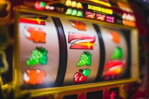 Обзор популярных стратегий в онлайн покере